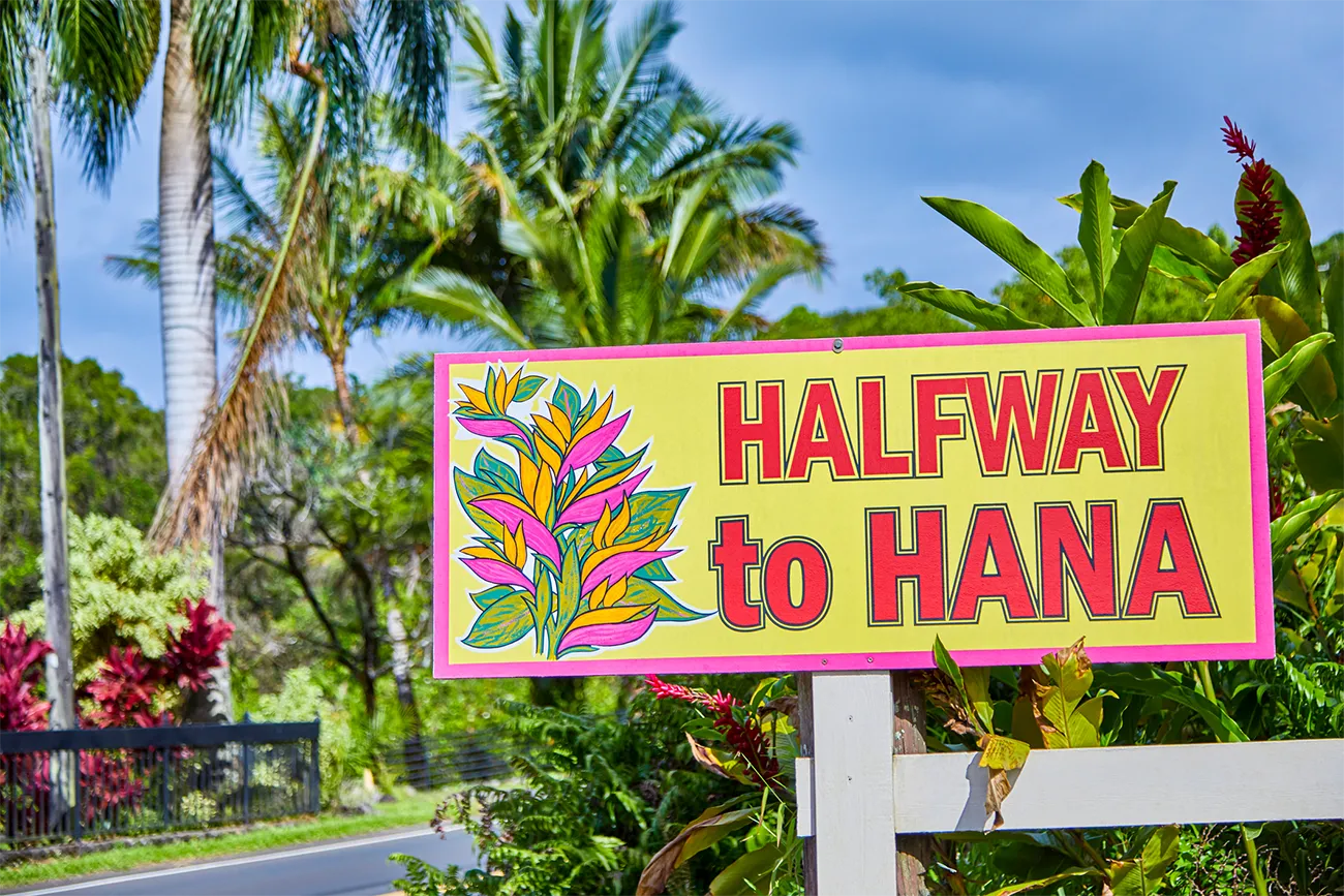 Trail sign to Hana
