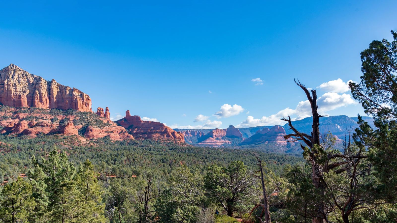 A view typical of the landscapes surrounding Sedona, Ariz.