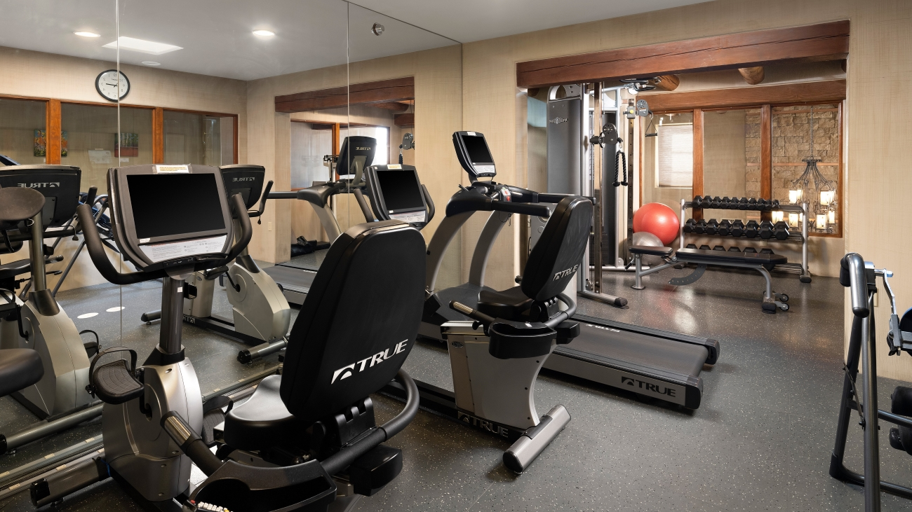 Fitness center with exercise equipment