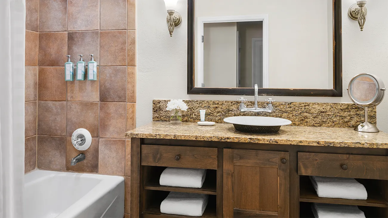 The bathroom in the studio villa at Wild Oak Ranch